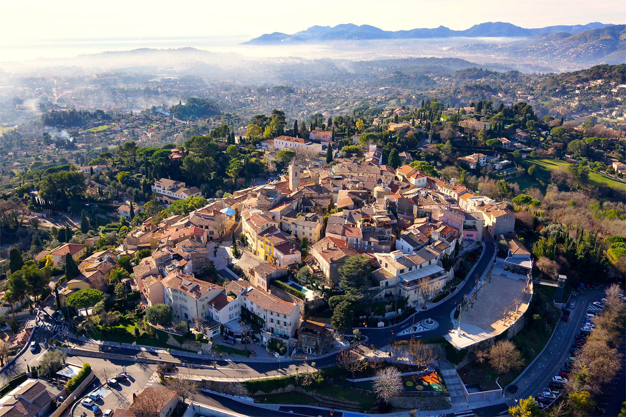 Mougins photo